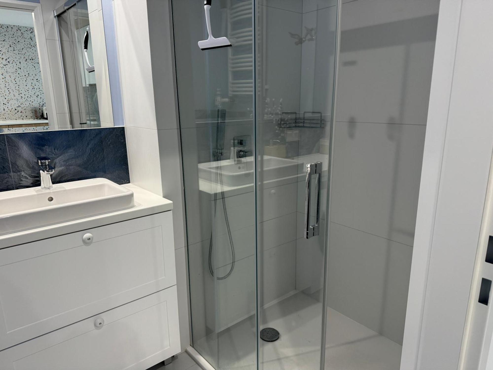 4summer White Blue Sauna & Fitness & Parking 100 Metrow Do Pieknej Szerokiej Piaszczystej Plazy, Wspanialy Widok Z Duzego Tarasu! 100 Meter Zu Einem Schoenen Breiten Sandstrand, Herrliche Aussicht Von Einer Grossen Terrasse! Apartment *