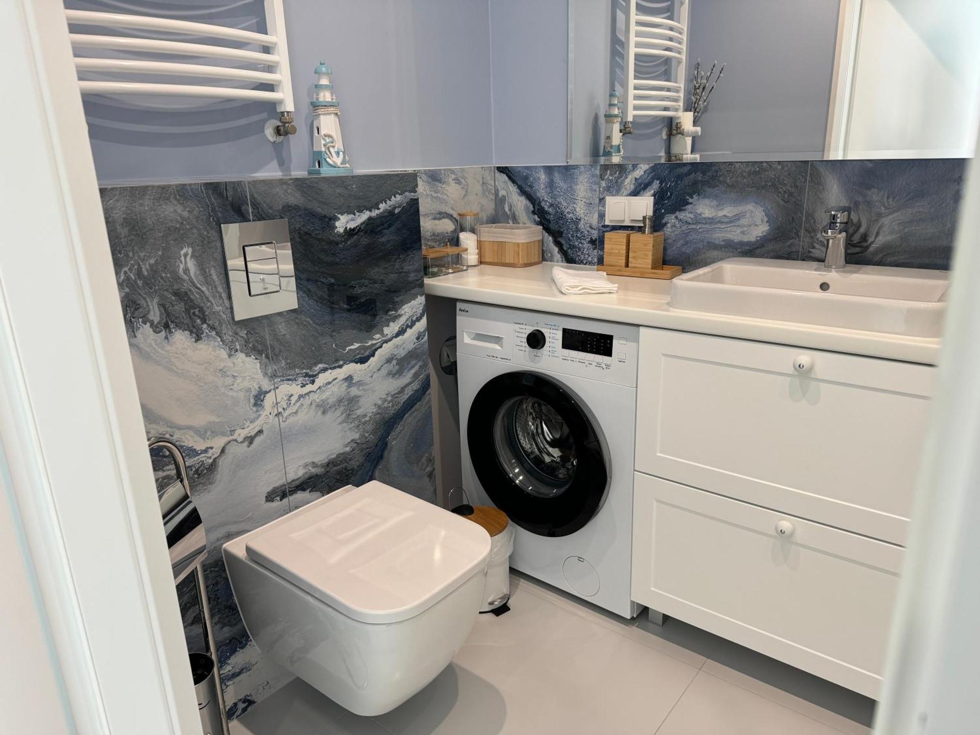 4summer White Blue Sauna & Fitness & Parking 100 Metrow Do Pieknej Szerokiej Piaszczystej Plazy, Wspanialy Widok Z Duzego Tarasu! 100 Meter Zu Einem Schoenen Breiten Sandstrand, Herrliche Aussicht Von Einer Grossen Terrasse! Kolberg