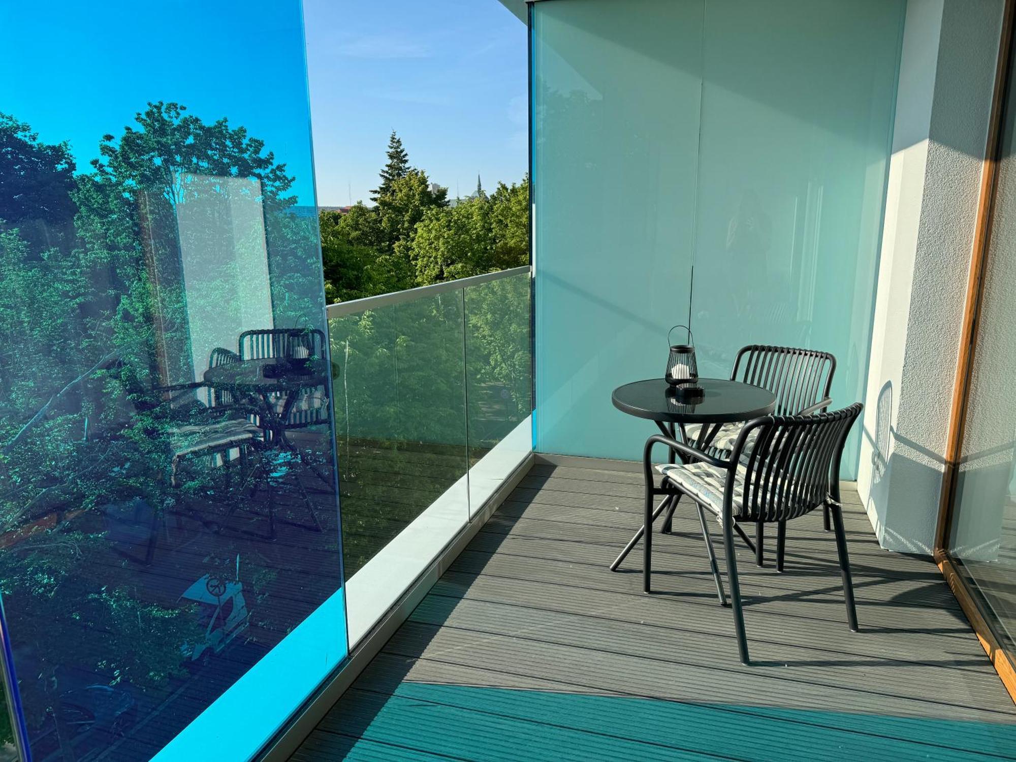 4summer White Blue Sauna & Fitness & Parking 100 Metrow Do Pieknej Szerokiej Piaszczystej Plazy, Wspanialy Widok Z Duzego Tarasu! 100 Meter Zu Einem Schoenen Breiten Sandstrand, Herrliche Aussicht Von Einer Grossen Terrasse! * Kolberg