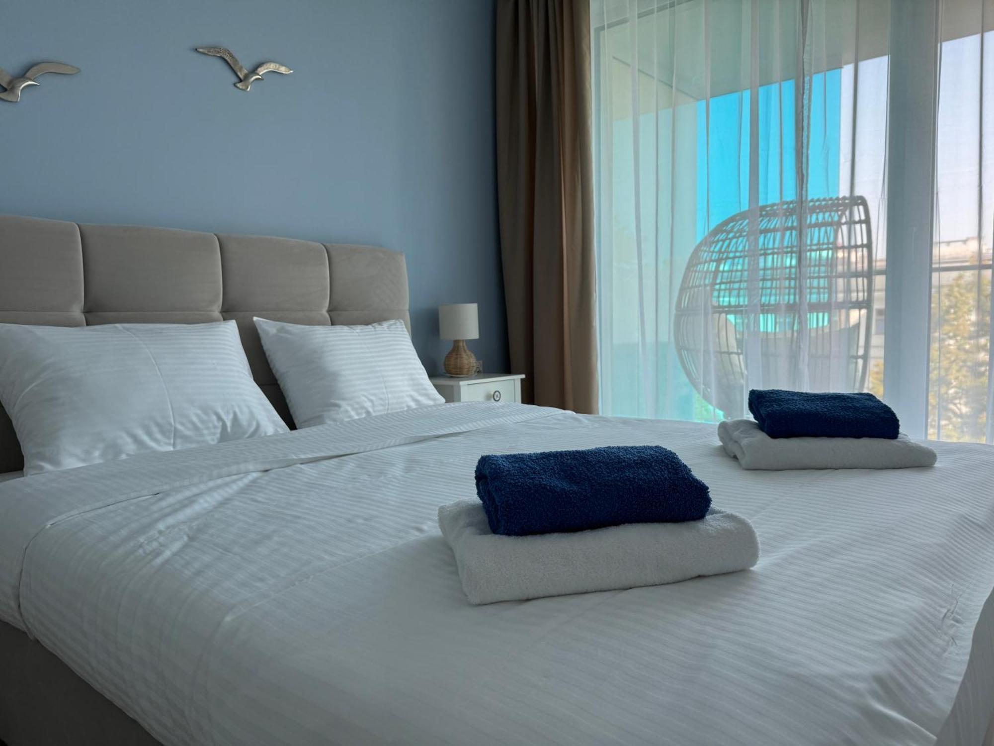 4summer White Blue Sauna & Fitness & Parking 100 Metrow Do Pieknej Szerokiej Piaszczystej Plazy, Wspanialy Widok Z Duzego Tarasu! 100 Meter Zu Einem Schoenen Breiten Sandstrand, Herrliche Aussicht Von Einer Grossen Terrasse! Apartment
